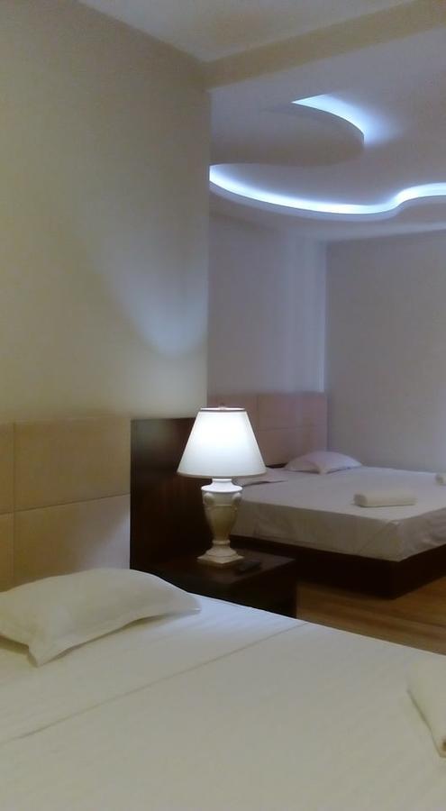 קובולטי Belgrade Rustaveli Hotel מראה חיצוני תמונה
